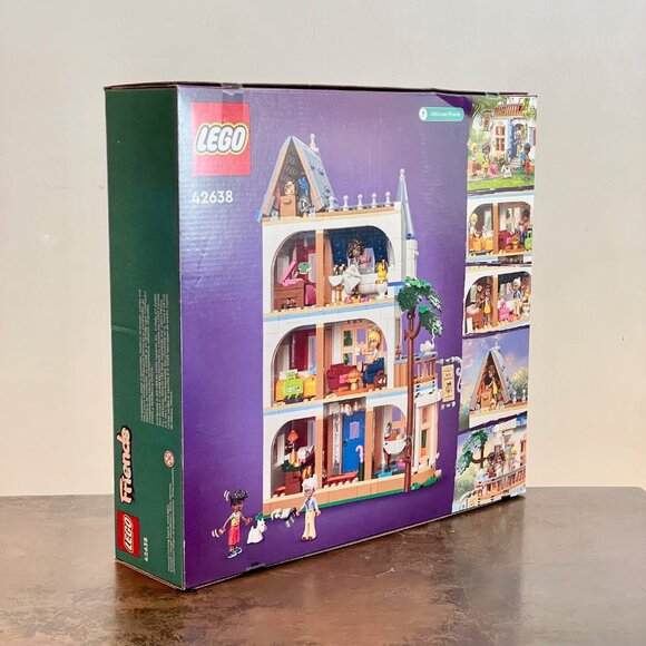 LEGO Friends 42638 Castle Bed and Breakfast  42638 Castle Bed and Breakfast NIB New in Hand